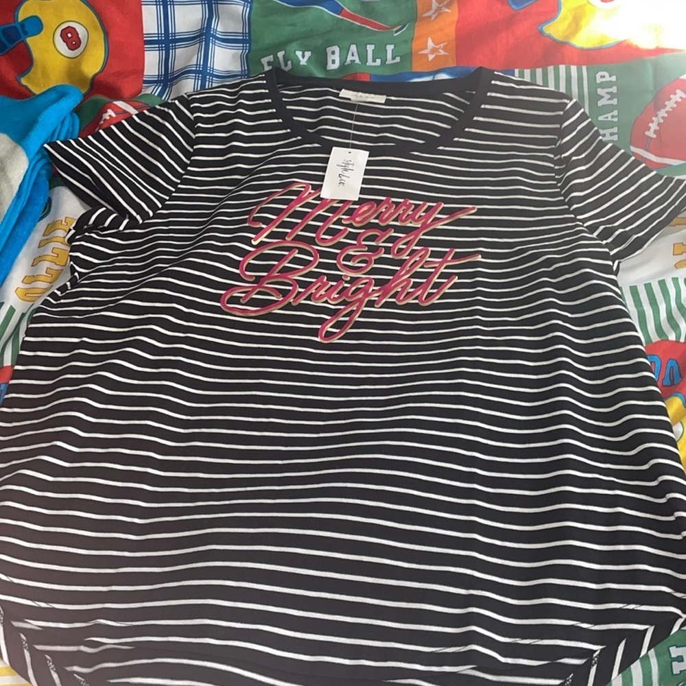 - - Woman’s style&co shirt